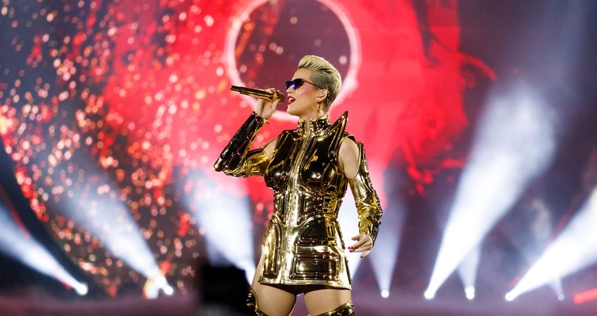 Katy Perry WITNESS: The Tour is finally here!