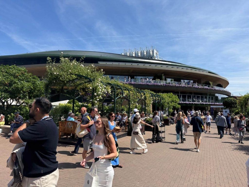 Beluga Hospitality guests at Wimbledon 2026 at All England Club — photo 12