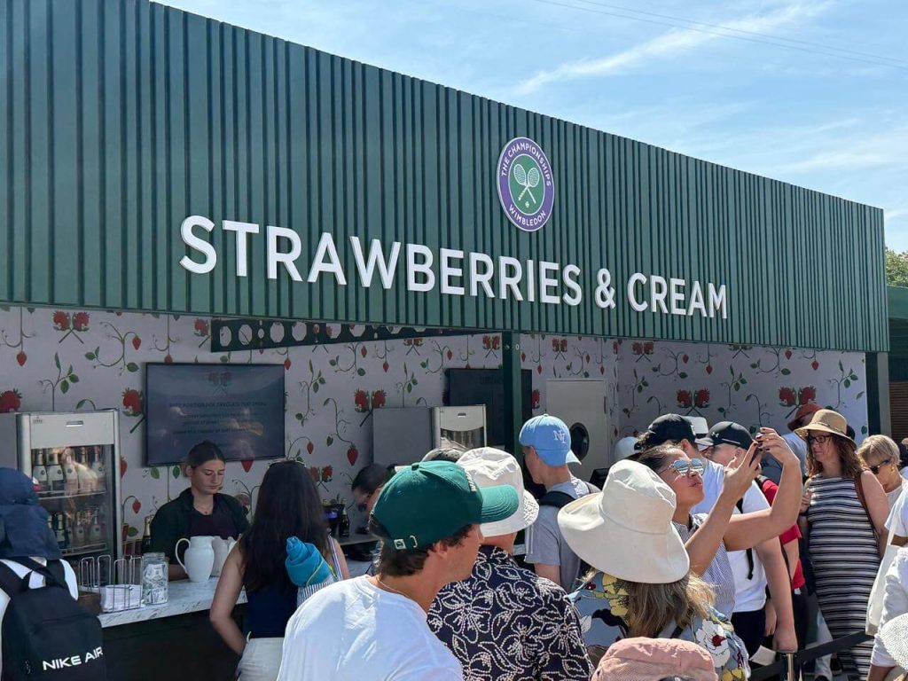 Beluga Hospitality guests at Wimbledon 2026 at All England Club — photo 7